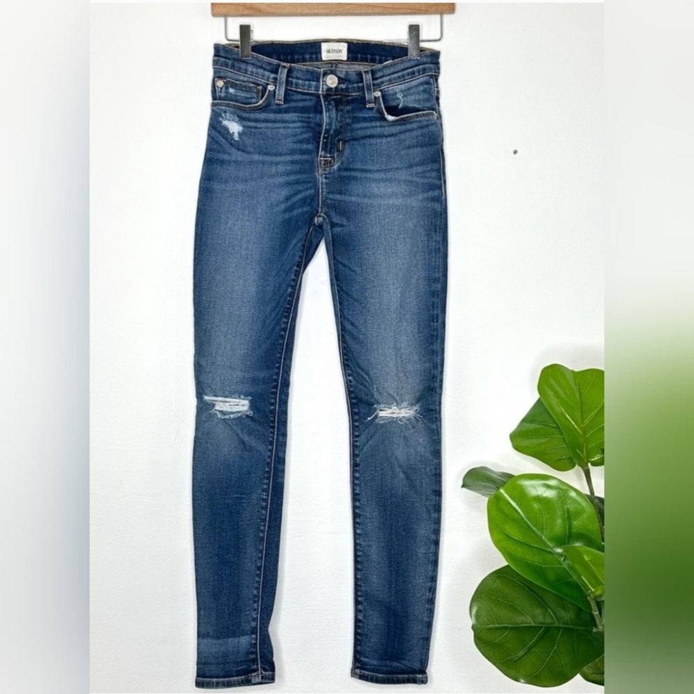 HUDSON ripped midrise Jeans size 30